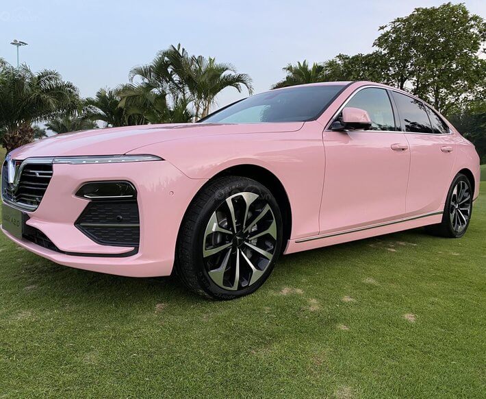 X-Vinfast-Mau-Hong-4 Xe VinFast mầu hồng và những lựa chọn cho các cô nàng xinh đẹp