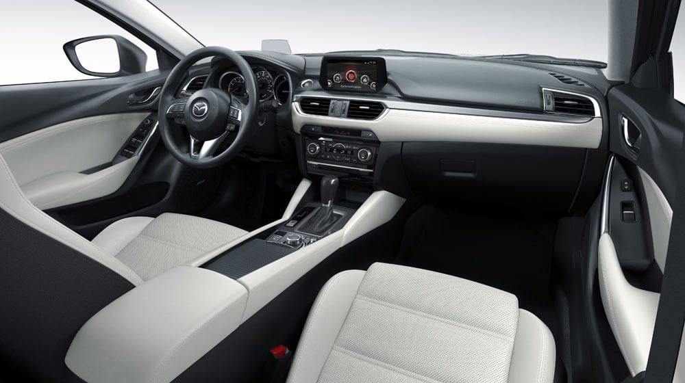 noi-that-mazda-6 Chuyên gia so sánh VinFast Lux A2.0 với Mazda 6